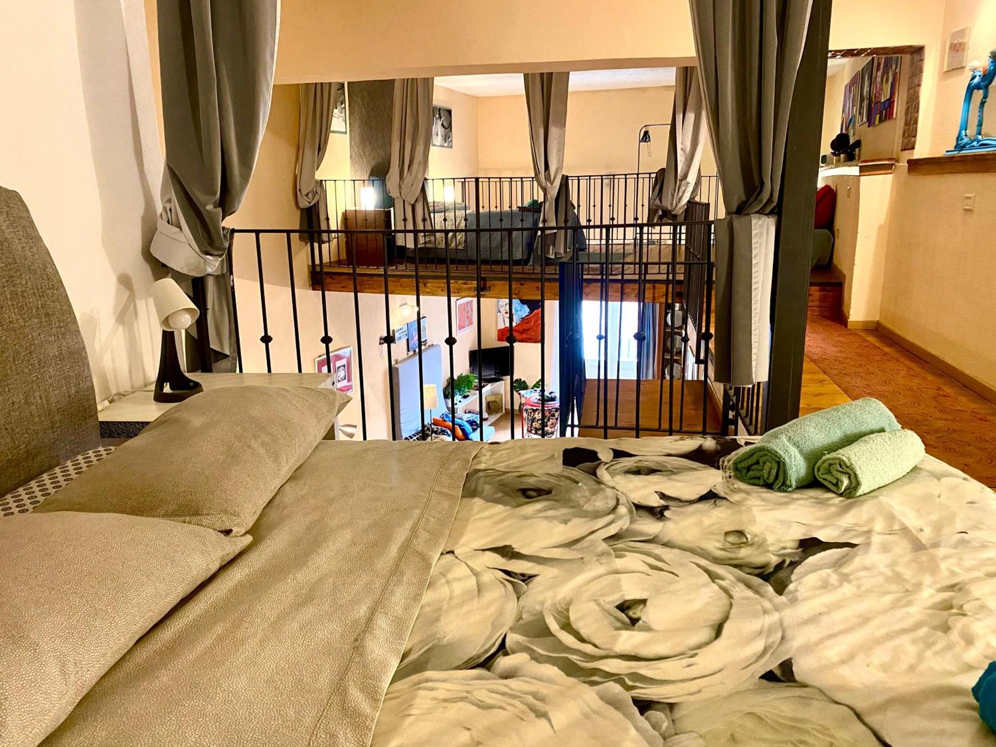 Sake Loft Apartment Catania Bagian luar foto